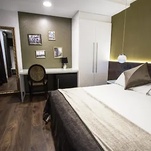 Moderno Hotell