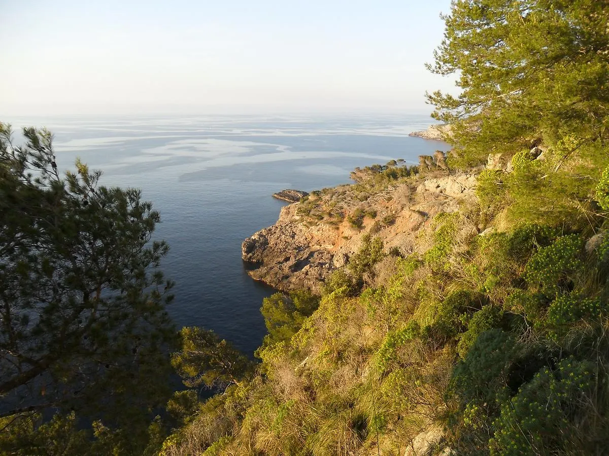 Konukevi Sol Port Soller Otel Puerto de Sóller